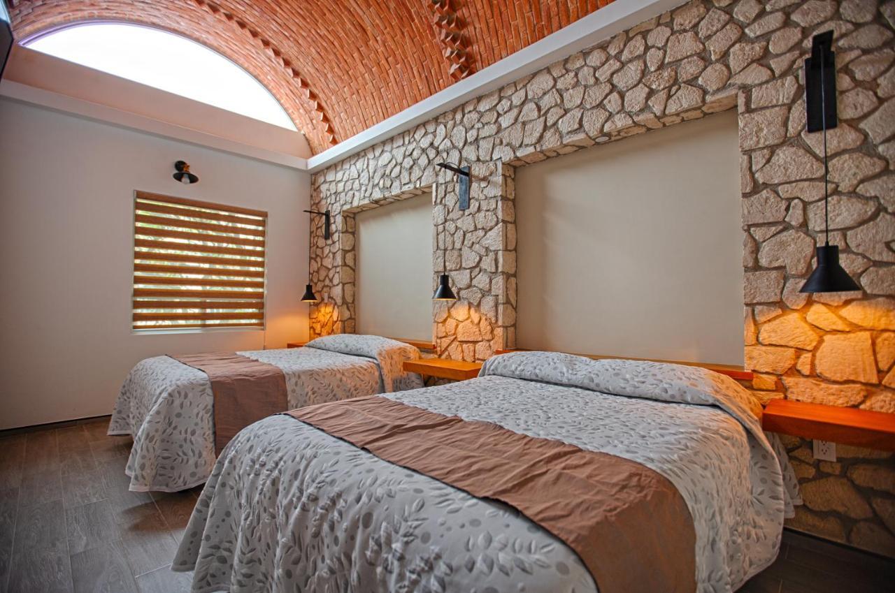 Hotel La Cuesta Toscana Bernal Eksteriør billede